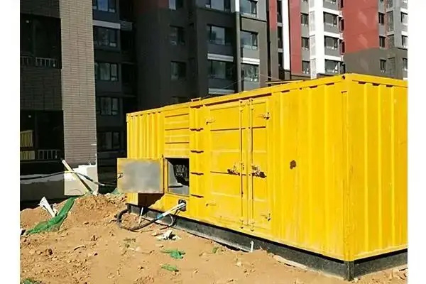 六合发电机租赁中燃油压力过低会对发动机的哪些部件造成损坏？